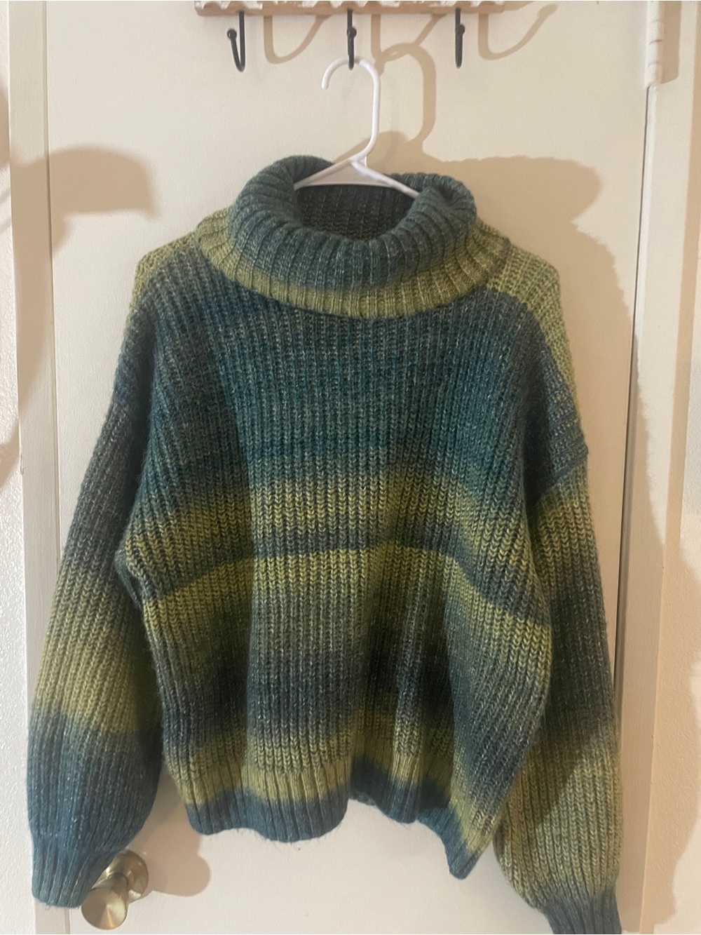 Old Navy Chunky Knit Turtleneck Sweater Large Green Brushed Halo Oversized Cozy - Picture 2 of 11